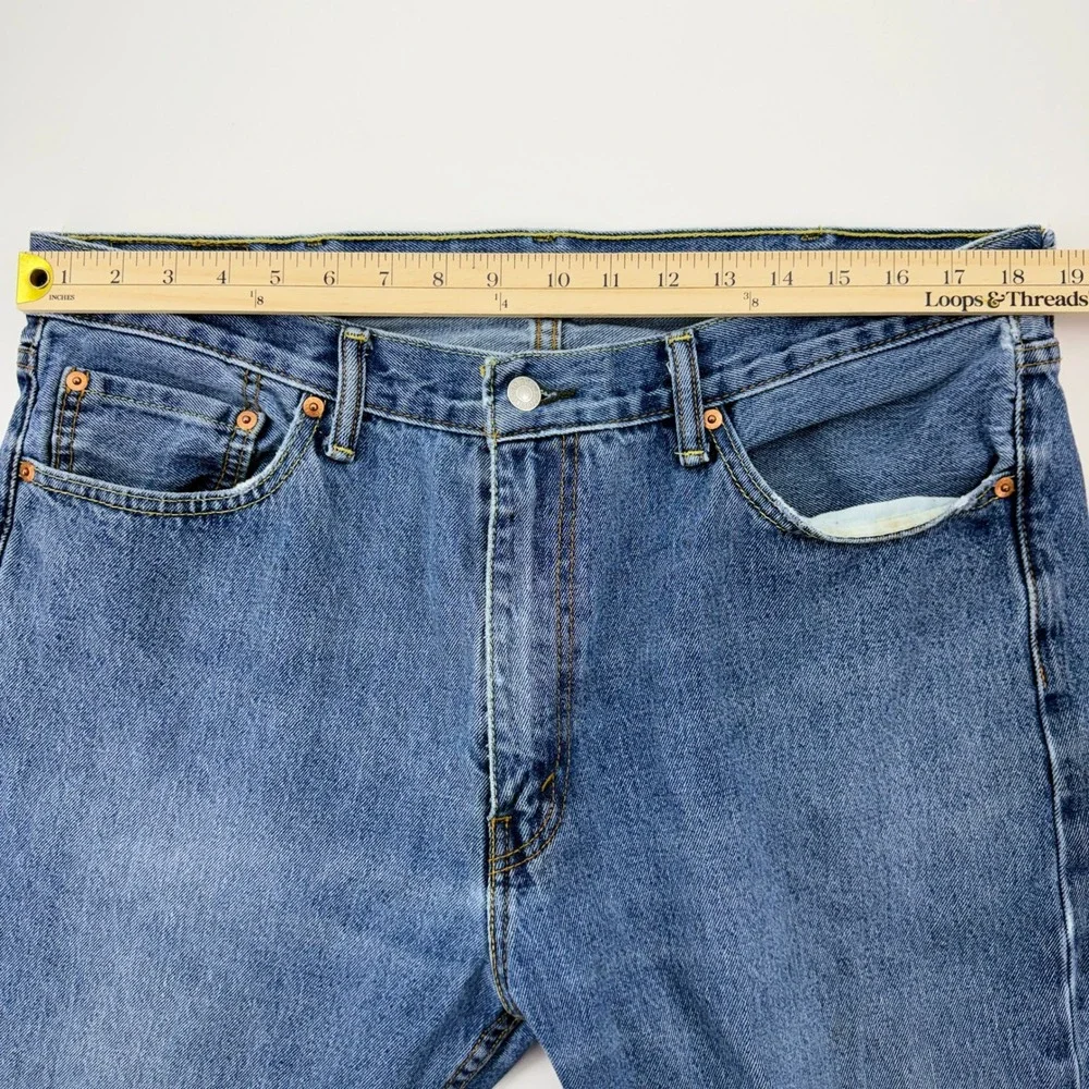 Levis 505 Regular Fit Straight Leg Jeans Mens 38x30 Blue Denim Medium Wash